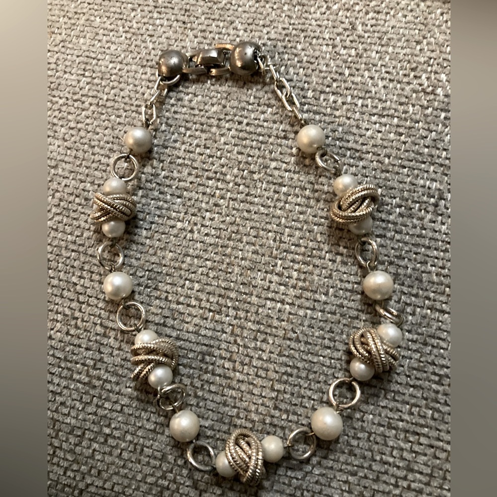 Vintage signed Coro pearl and golden knotted choker